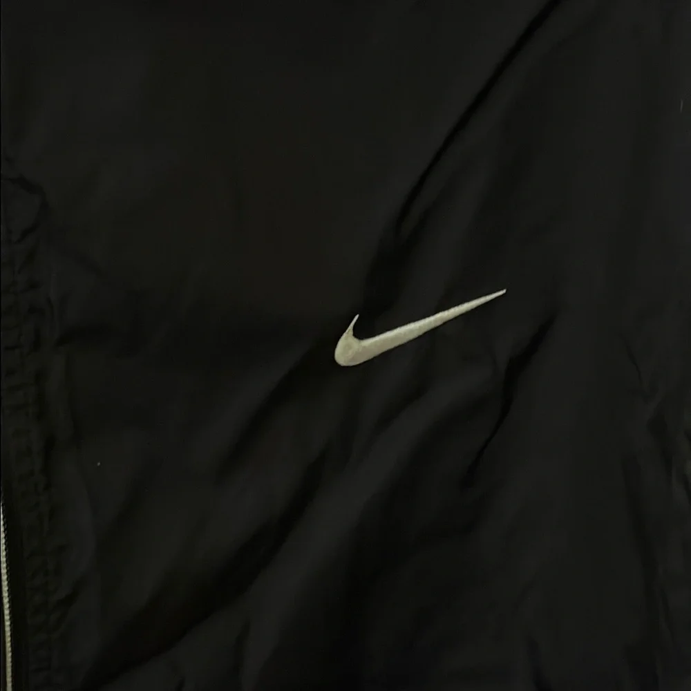 Nike Men's Black Windbreaker‎ Jacket with White Stripes